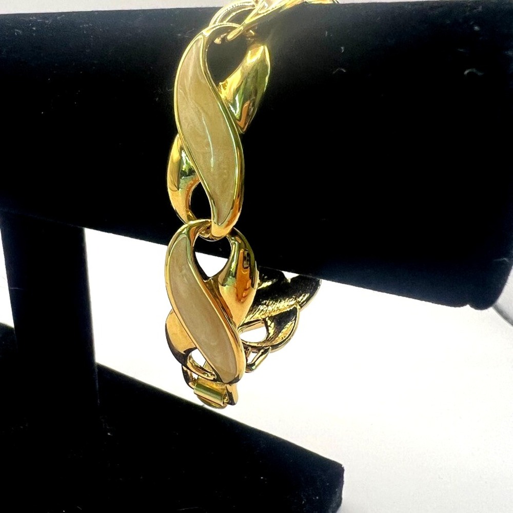 Vintage Napier Gold Tone Enamel Link Bracelet Chunky Bold Chain Glam 80s 90s